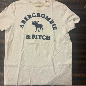 Abercrombie & Fitch tee Men’s XXL with tags.